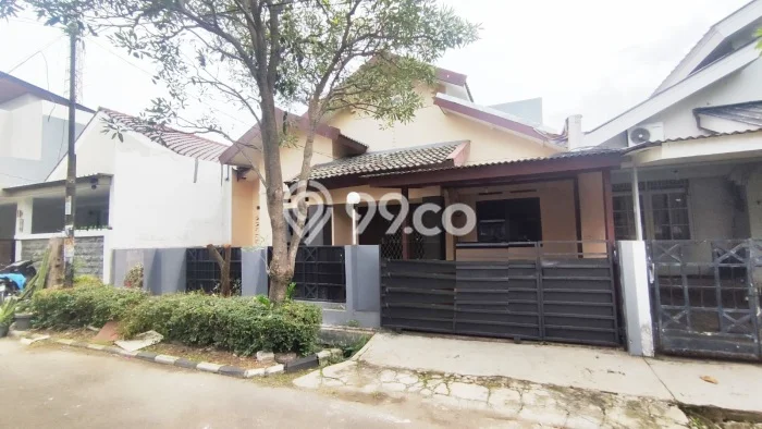 Rumah Modern 4 KT di Bintaro Tangerang Selatan Rumah Modern 4 KT di Bintaro Tangerang Selatan
