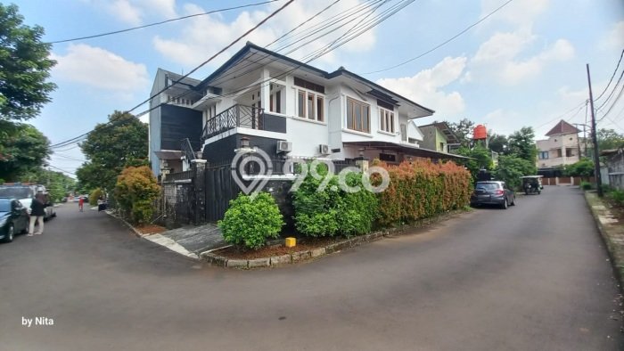 Jual Rumah Luas Megah Dengan View Cantik di Bintaro, Tangerang Selatan Jual Rumah Luas Megah Dengan View Cantik di Bintaro, Tangerang Selatan