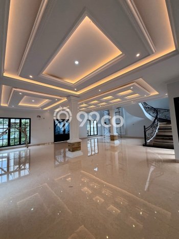 For Sale! Luxury House LT 384m2 Desain Elegan di Kemang For Sale! Luxury House LT 384m2 Desain Elegan di Kemang