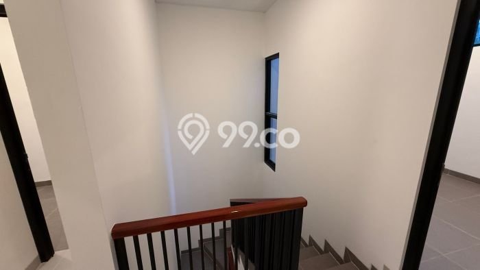 Rumah Luas Asri 3 KT Siap Huni di Pondok Cabe Tangerang Rumah Luas Asri 3 KT Siap Huni di Pondok Cabe Tangerang