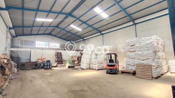 Paling Dicari! Gudang Dijual di Kopo Harga Kompetitif Paling Dicari! Gudang Dijual di Kopo Harga Kompetitif