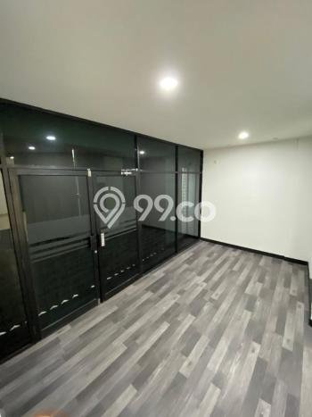 Ruko Strategis di Mekar Wangi, Luas 120m², Area Bisnis Ruko Strategis di Mekar Wangi, Luas 120m², Area Bisnis