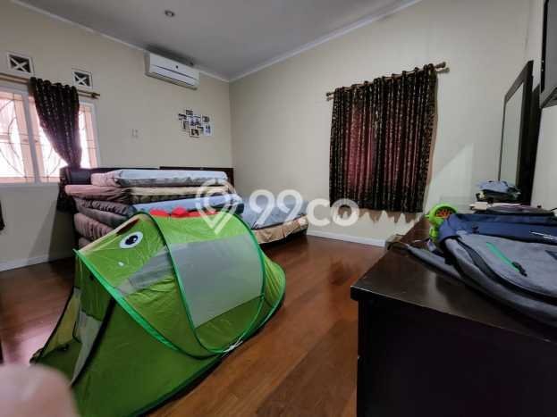 Rumah Minimalis di Kota Baru Parahyangan, Bandung, LT 280m² Bangunan 400m² Rumah Minimalis di Kota Baru Parahyangan, Bandung, LT 280m² Bangunan 400m²