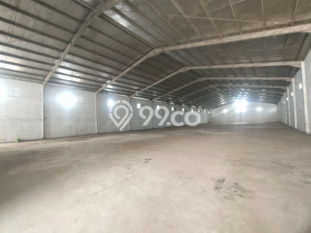 For Rent Gudang Kawasan Solokan Jeruk, Luas 1500m², Lokasi Strategis, Siap Untuk Dipakai For Rent Gudang Kawasan Solokan Jeruk, Luas 1500m², Lokasi Strategis, Siap Untuk Dipakai