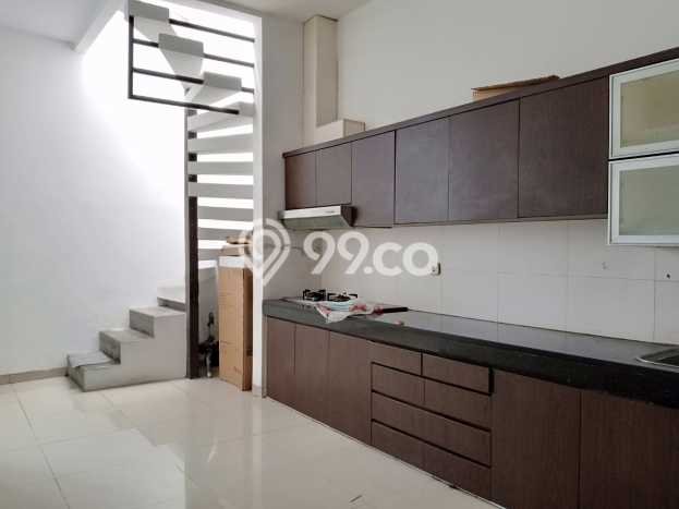Rumah kawasan Setra Sari, Siap Huni, 3 KM, Akses Setra Sari, Bandung, Bandung, LT 214m² LB 350m² Rumah kawasan Setra Sari, Siap Huni, 3 KM, Akses Setra Sari, Bandung, Bandung, LT 214m² LB 350m²