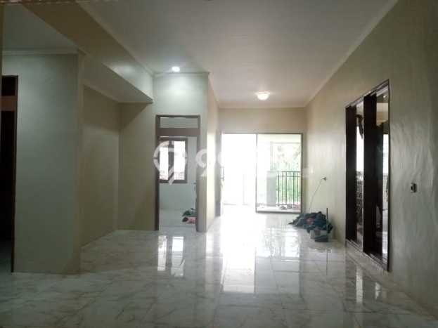 KESEMPATAN TERBAIK! Rumah Nyaman area Kopo, Luas 200m² Bangunan 170m² KESEMPATAN TERBAIK! Rumah Nyaman area Kopo, Luas 200m² Bangunan 170m²