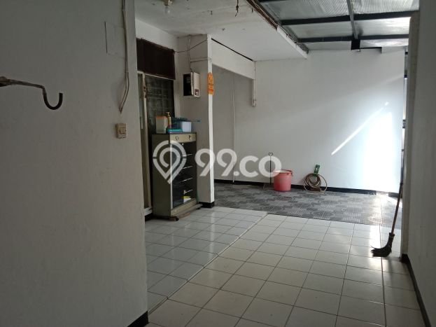 Rumah di Taman Kopo Indah, 1 KM, Lingkungan Tenang Rumah di Taman Kopo Indah, 1 KM, Lingkungan Tenang
