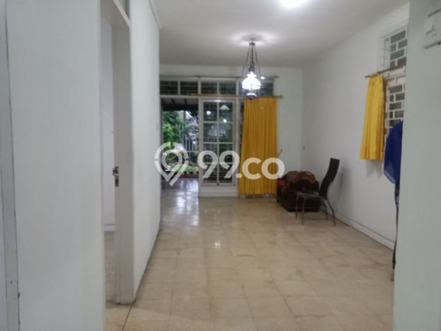 UNIT TERBATAS! Rumah di , 2 KM, Luas 271m2m² LB 250m2m² UNIT TERBATAS! Rumah di , 2 KM, Luas 271m2m² LB 250m2m²