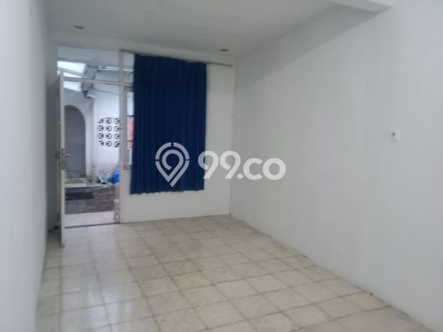 UNIT TERBATAS! Rumah di , 2 KM, Luas 271m2m² LB 250m2m² UNIT TERBATAS! Rumah di , 2 KM, Luas 271m2m² LB 250m2m²