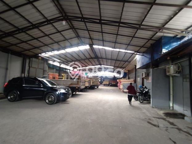 Gudang Dijual di Bandung LT 3515m2 & LB 3400m2 Lokasi Terbaik! Gudang Dijual di Bandung LT 3515m2 & LB 3400m2 Lokasi Terbaik!
