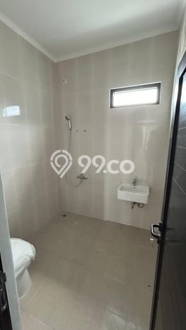 BEST INVESTMENT! Rumah di , Luas 117m2m² Bangunan 150m2m² BEST INVESTMENT! Rumah di , Luas 117m2m² Bangunan 150m2m²