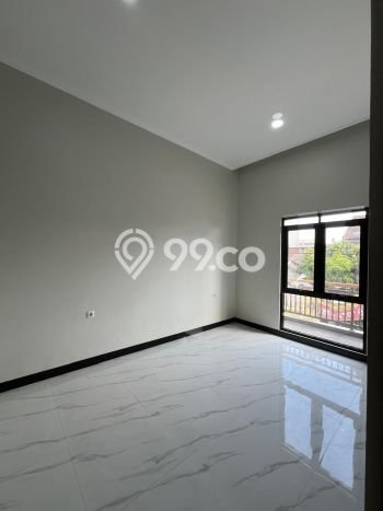 Rumah Minimalis 4 KT LT 82m2 di Taman Kopo Indah Rumah Minimalis 4 KT LT 82m2 di Taman Kopo Indah