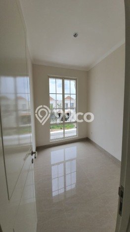 Jual Rumah Mewah Megah Dengan View Cantik di Podomoro Park Bandung, Bandung Jual Rumah Mewah Megah Dengan View Cantik di Podomoro Park Bandung, Bandung
