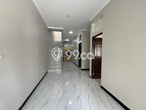 Rumah Minimalis 4 KT LT 82m2 di Taman Kopo Indah Rumah Minimalis 4 KT LT 82m2 di Taman Kopo Indah
