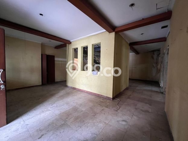 Dijual Rumah Luas Megah Dengan View Cantik di Gatot Subroto, Bandung Dijual Rumah Luas Megah Dengan View Cantik di Gatot Subroto, Bandung