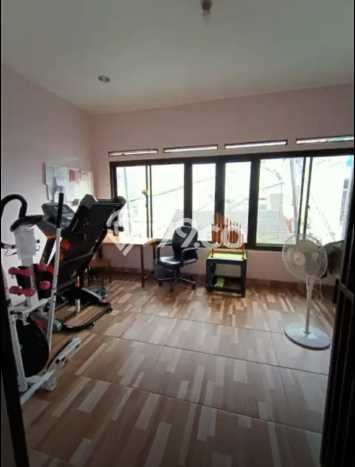 Dijual Hunian Rumah Terawat 4 Kamar di BKR, Bandung Dijual Hunian Rumah Terawat 4 Kamar di BKR, Bandung