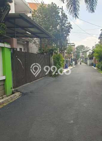 Dijual Hunian Rumah Terawat 4 Kamar di BKR, Bandung Dijual Hunian Rumah Terawat 4 Kamar di BKR, Bandung