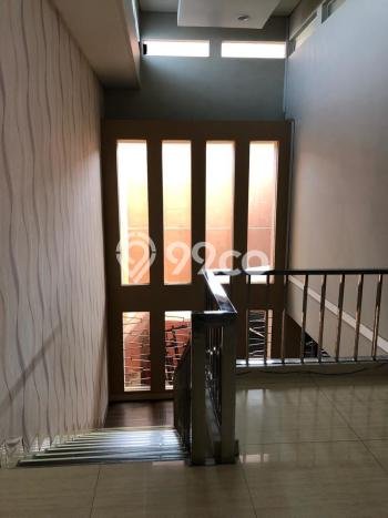 Rumah Eksklusif Siap Huni LT 238m2 di Cimahi Utara, Cimahi Rumah Eksklusif Siap Huni LT 238m2 di Cimahi Utara, Cimahi