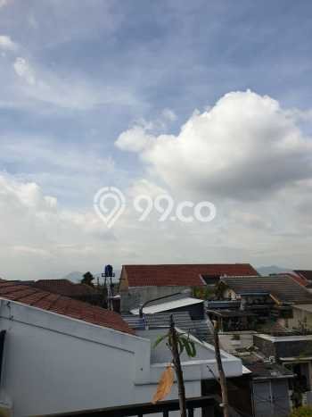 Dijual Rumah 4 Kamar Lokasi Strategis Nyaman dan Strategis di Cimahi Utara Dijual Rumah 4 Kamar Lokasi Strategis Nyaman dan Strategis di Cimahi Utara