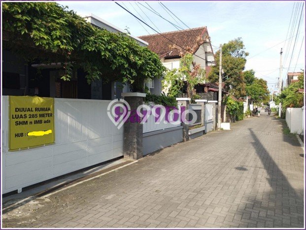 DIJUAL CEPAT! Rumah di Mlati, Sleman, Luas 285m² Bangunan 285m² BISA KPR! DIJUAL CEPAT! Rumah di Mlati, Sleman, Luas 285m² Bangunan 285m² BISA KPR!