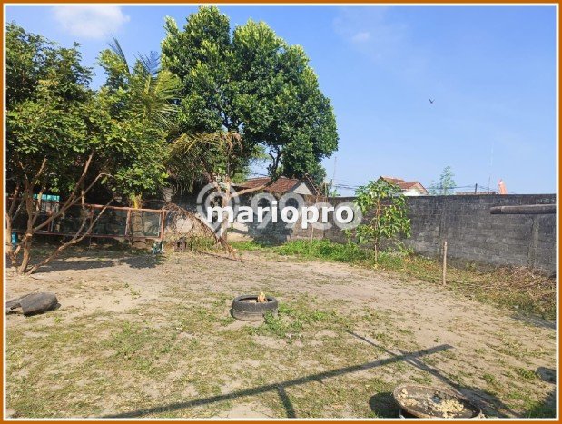 Tanah di Tegalrejo, Luas 165m², Status SHM, Akses Tegalrejo, Yogyakarta, Yogyakarta Tanah di Tegalrejo, Luas 165m², Status SHM, Akses Tegalrejo, Yogyakarta, Yogyakarta