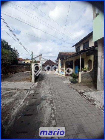 Tanah Bisnis di Ngaglik, Luas 74m², Akses Mudah Tanah Bisnis di Ngaglik, Luas 74m², Akses Mudah