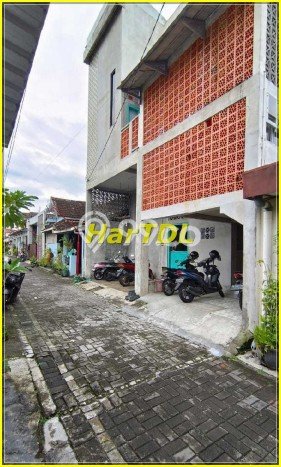 HUNIAN BERKELAS! Rumah Premium Depok II, Depok, Luas Tanah 98m² Luas Bangunan 180m² HUNIAN BERKELAS! Rumah Premium Depok II, Depok, Luas Tanah 98m² Luas Bangunan 180m²