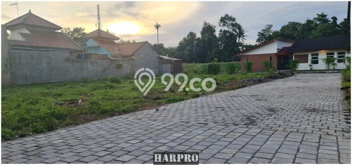 HARGA MENARIK! Tanah di Jombor, Luas 164m², Lingkungan Nyaman, Bebas Longsor HARGA MENARIK! Tanah di Jombor, Luas 164m², Lingkungan Nyaman, Bebas Longsor