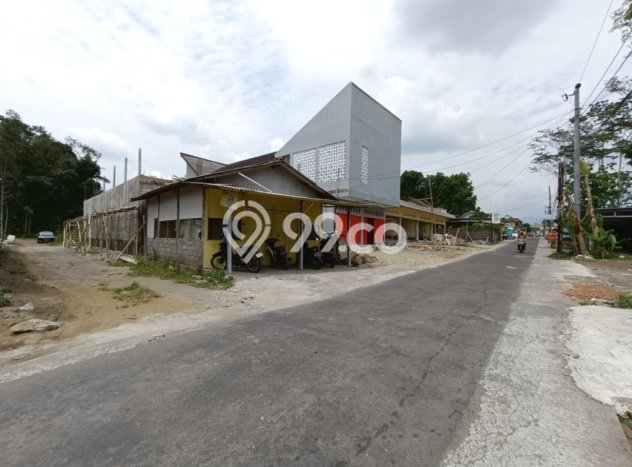 Tanah di Ngaglik, Sleman Luas 211m2 Dijual Segera Tanah di Ngaglik, Sleman Luas 211m2 Dijual Segera