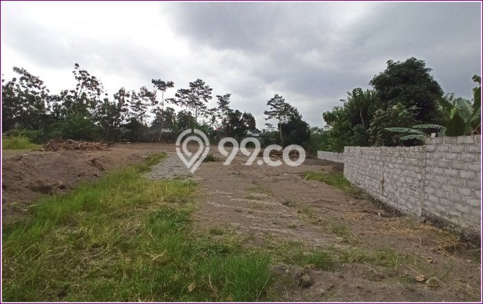 Tanah Dijual Area Strategis di Sleman Yogyakarta 356m2 Tanah Dijual Area Strategis di Sleman Yogyakarta 356m2
