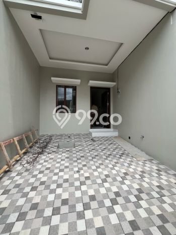 For Sale Hunian Rumah Terawat 4 KT di Tomang, Jakarta Barat For Sale Hunian Rumah Terawat 4 KT di Tomang, Jakarta Barat