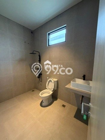 Dijual Rumah Mewah Elegan Dengan View Cantik di Alam Sutera, Tangerang Dijual Rumah Mewah Elegan Dengan View Cantik di Alam Sutera, Tangerang
