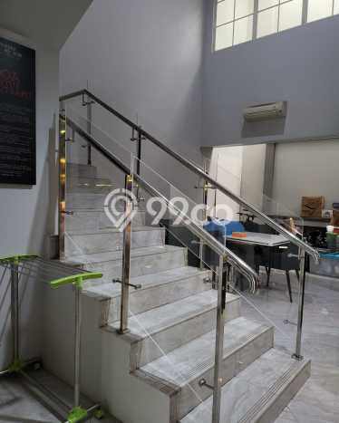 Dijual Rumah Mewah Exclusive di Cengkareng, Jakarta Barat Dijual Rumah Mewah Exclusive di Cengkareng, Jakarta Barat