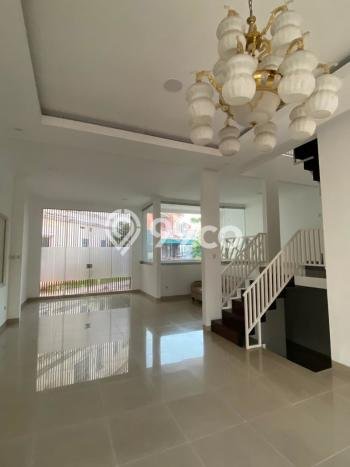 For Sale Rumah Elit Exclusive di Cengkareng, Jakarta Barat For Sale Rumah Elit Exclusive di Cengkareng, Jakarta Barat
