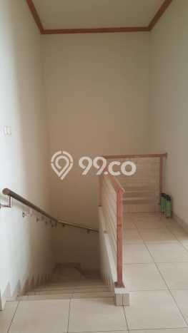PENAWARAN EKSKLUSIF! Rumah di Cengkareng, 4 KT, Lingkungan Elite, Luas 135m2m² LB 135m2m² PENAWARAN EKSKLUSIF! Rumah di Cengkareng, 4 KT, Lingkungan Elite, Luas 135m2m² LB 135m2m²
