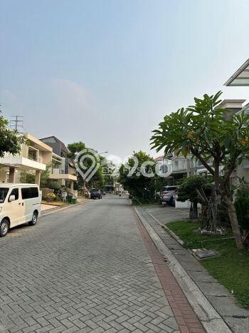 Jual Rumah Luas Elegan Dengan View Eksklusif di Puri Mansion, Jakarta Barat Jual Rumah Luas Elegan Dengan View Eksklusif di Puri Mansion, Jakarta Barat