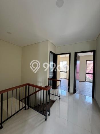Hunian Eksklusif Siap Huni LT 140m2 di Cengkareng, Jakarta Barat Hunian Eksklusif Siap Huni LT 140m2 di Cengkareng, Jakarta Barat