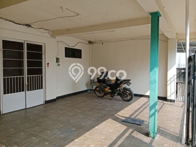 Jual Rumah Mewah Megah Dengan View Eksklusif di Taman Palem, Jakarta Barat Jual Rumah Mewah Megah Dengan View Eksklusif di Taman Palem, Jakarta Barat