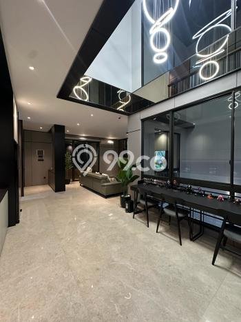 Rumah Elit Modern Tanpa Renovasi di BSD City Tangerang Rumah Elit Modern Tanpa Renovasi di BSD City Tangerang