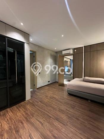 Rumah Elit Modern Tanpa Renovasi di BSD City Tangerang Rumah Elit Modern Tanpa Renovasi di BSD City Tangerang