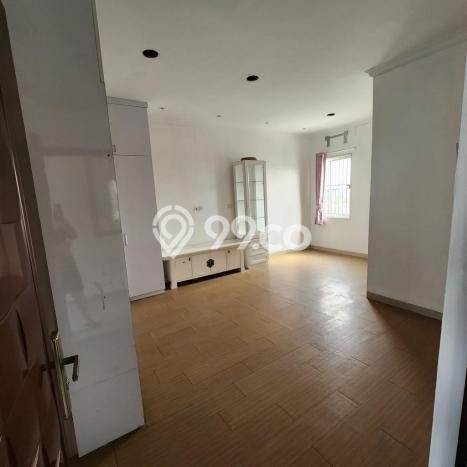 Rumah Elit Modern Siap Huni di Green Lake City Jakarta Barat Rumah Elit Modern Siap Huni di Green Lake City Jakarta Barat