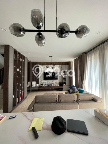 Jual Rumah Luas Elegan Dengan View Cantik di BSD Green Wich, Tangerang Jual Rumah Luas Elegan Dengan View Cantik di BSD Green Wich, Tangerang