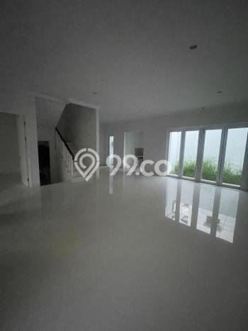 Jual Rumah Mewah Megah Dengan View Cantik di Gading Serpong, Tangerang Jual Rumah Mewah Megah Dengan View Cantik di Gading Serpong, Tangerang