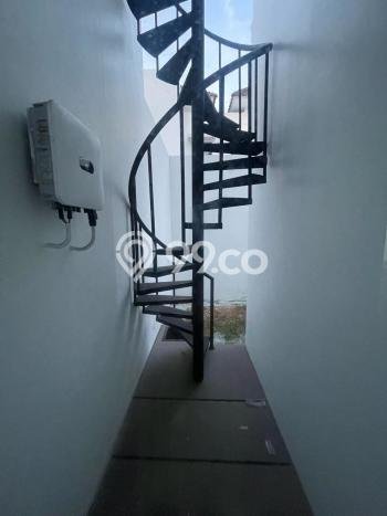 Jual Rumah Mewah Megah Dengan View Cantik di Gading Serpong, Tangerang Jual Rumah Mewah Megah Dengan View Cantik di Gading Serpong, Tangerang