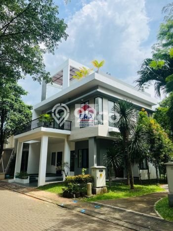 Rumah Elit LB 218m2 Siap Huni Desain Elegan di BSD Vanya Park, Tangerang Rumah Elit LB 218m2 Siap Huni Desain Elegan di BSD Vanya Park, Tangerang