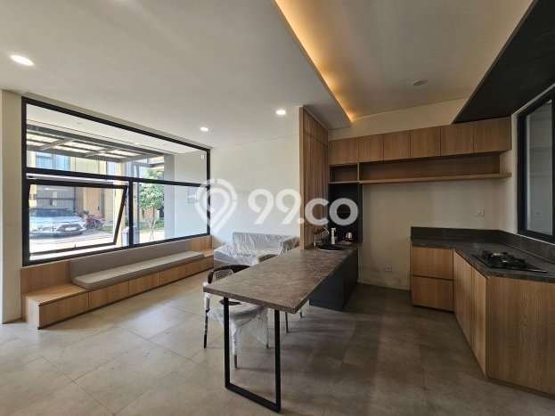 Rumah Eksklusif Siap Huni LT 99m2 di BSD, Tangerang Selatan Rumah Eksklusif Siap Huni LT 99m2 di BSD, Tangerang Selatan