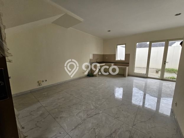 Rumah Minimalis 3 KT di Suvarna Sutera Tangerang Unfurnished Rumah Minimalis 3 KT di Suvarna Sutera Tangerang Unfurnished