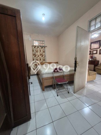 Hunian Cantik Modern Lb 126m2 di BSD, Tangerang Selatan Hunian Cantik Modern Lb 126m2 di BSD, Tangerang Selatan