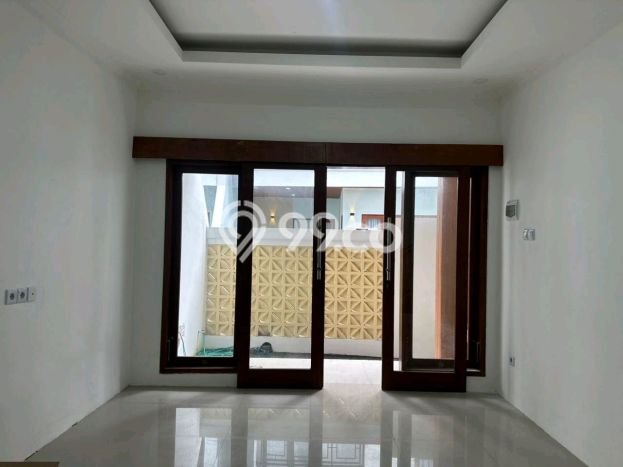 Rumah Modern 3 KT di Padangsambian Denpasar Semi Furnished Rumah Modern 3 KT di Padangsambian Denpasar Semi Furnished