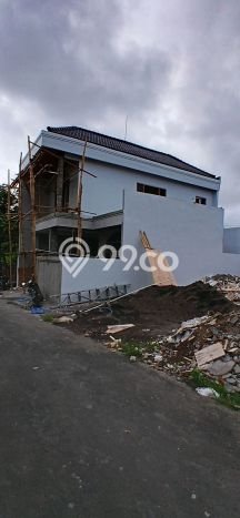 Rumah Minimalis 3 KT LT 100m2 di Ubung Rumah Minimalis 3 KT LT 100m2 di Ubung